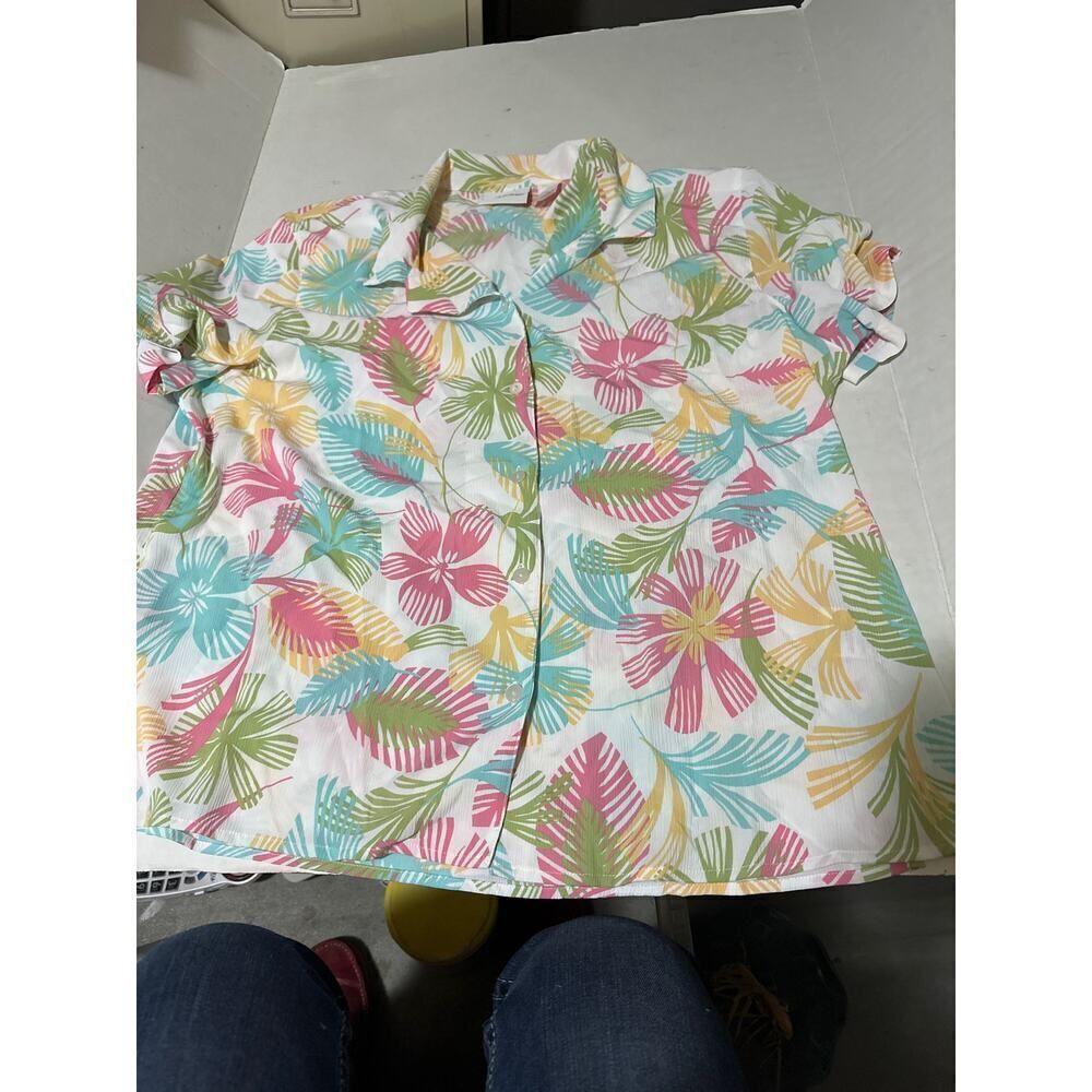 Womens Alfred Dunner Short Seeve ButtonUp Plyster Shirt Size20 Multicolor Floral